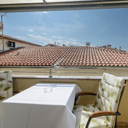 Apartments Milar 罗维尼 外观 照片