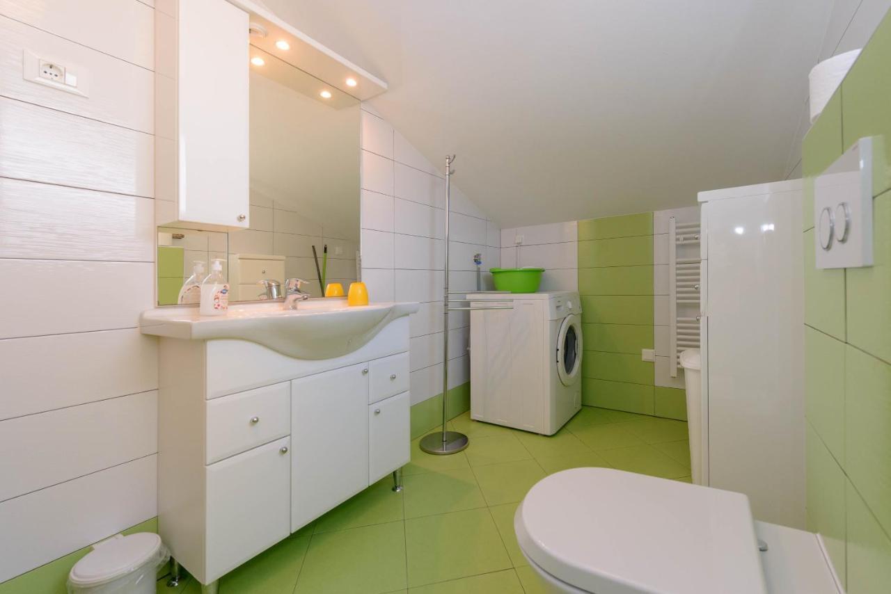 Apartments Milar 罗维尼 外观 照片